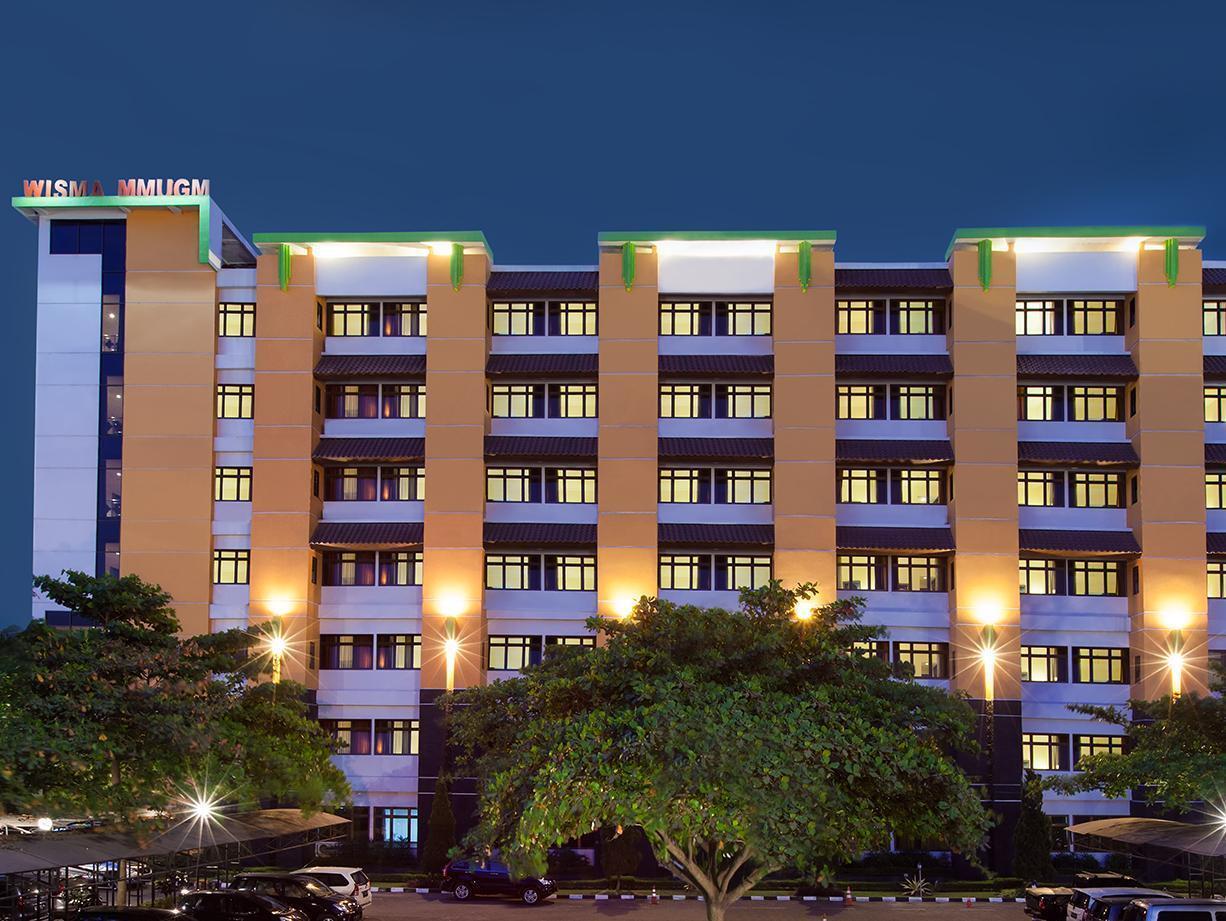 Mmugm Hotel Pakualaman Экстерьер фото