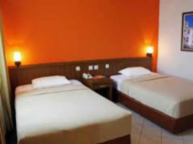 Mmugm Hotel Pakualaman Экстерьер фото